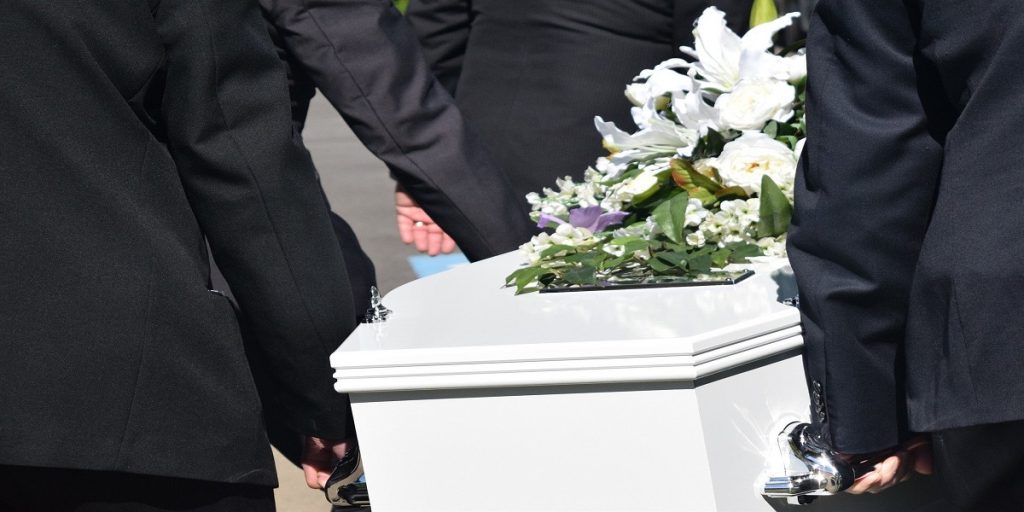 5 Things to consider when choosing a funeral home in Brampton 